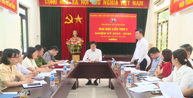 Đảng ủy xã Hát Môn tổ chức họp Tiểu ban Tuyên truyền phục vụ Đại hội Đại biểu Đảng bộ xã nhiệm kỳ 2025-2030- Ảnh 1.