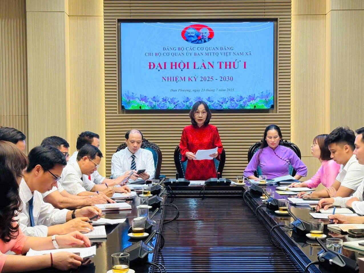 Xã Đan Phượng: đồng loạt tổ chức thành công Đại hội các Chi bộ nhiệm kỳ 2025-2030.- Ảnh 4.
