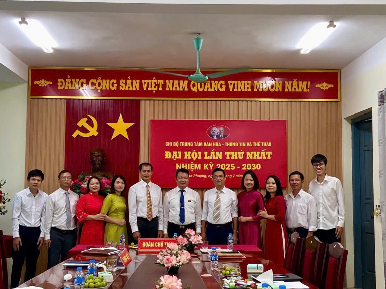 Xã Đan Phượng: đồng loạt tổ chức thành công Đại hội các Chi bộ nhiệm kỳ 2025-2030.- Ảnh 7.