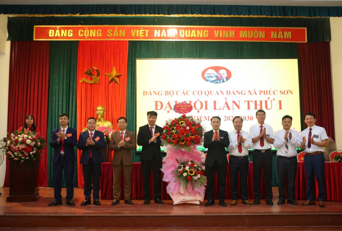 ĐẠI HỘI ĐẢNG BỘ CÁC CƠ QUAN ĐẢNG XÃ PHÚC SƠN LẦN THỨ I, NHIỆM KỲ 2025–2030- Ảnh 1.