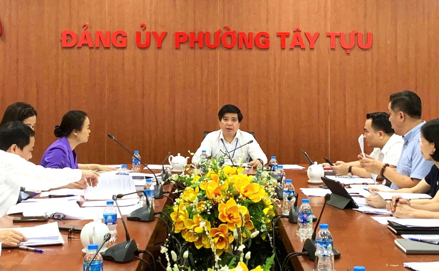 Hội nghị Ban chấp hành Đảng bộ phường Tây Tựu lần thứ IV- Ảnh 1.