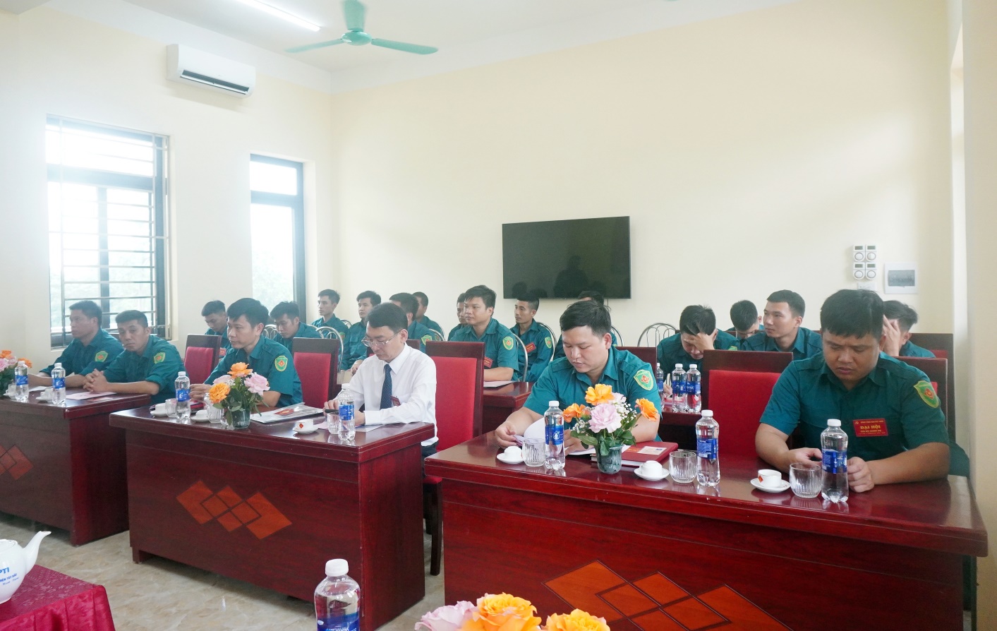 C:\Users\May tinh Loc Ninh\Desktop\qs\DSC06202.JPG