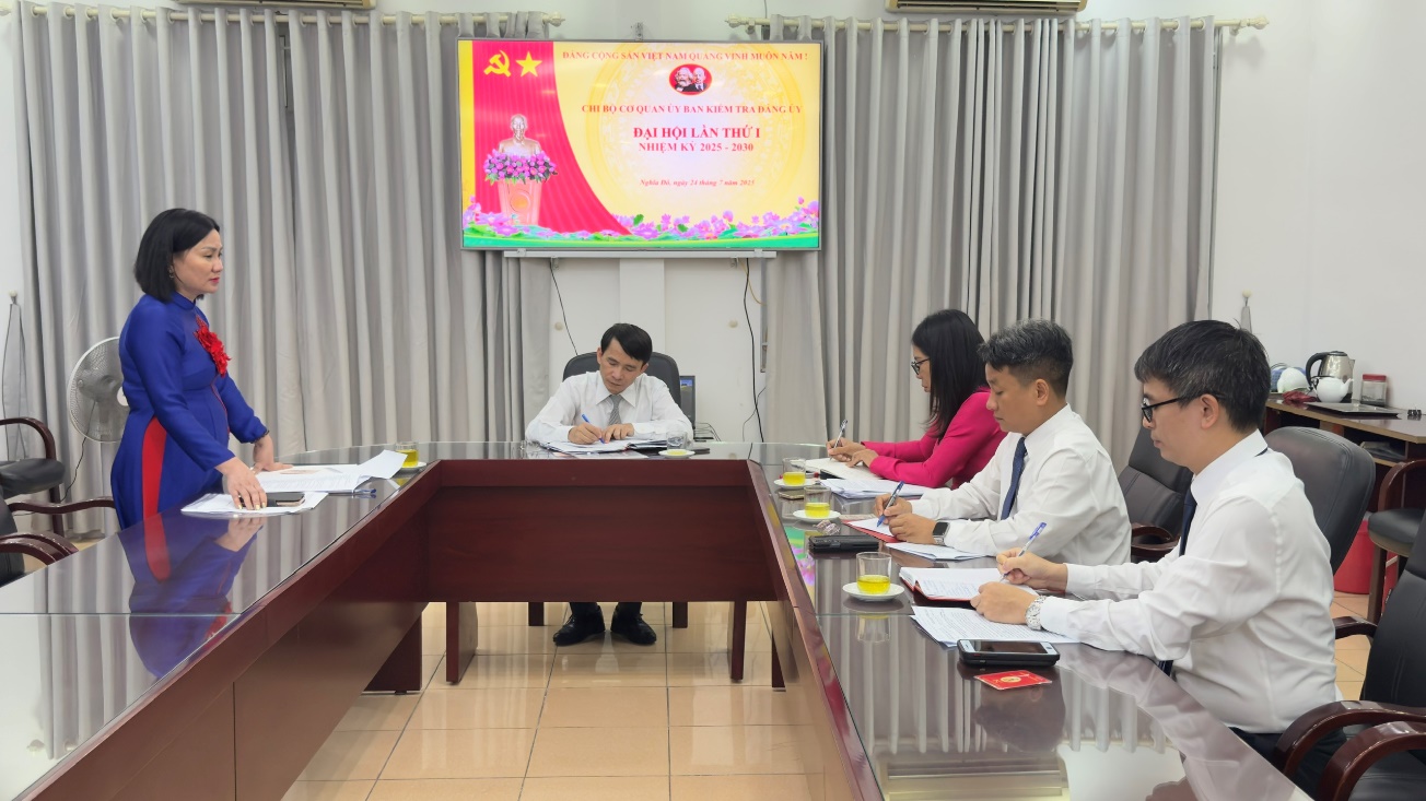 D:\PHƯỜNG NGHĨA ĐÔ (01.7.2025)\VB UBKT ĐU\Chi bộ\ĐH CB nhiệm kỳ 2025-2030\z6836627862544_33b80e076e9d5c12622c5df6fd38bbd5.jpg
