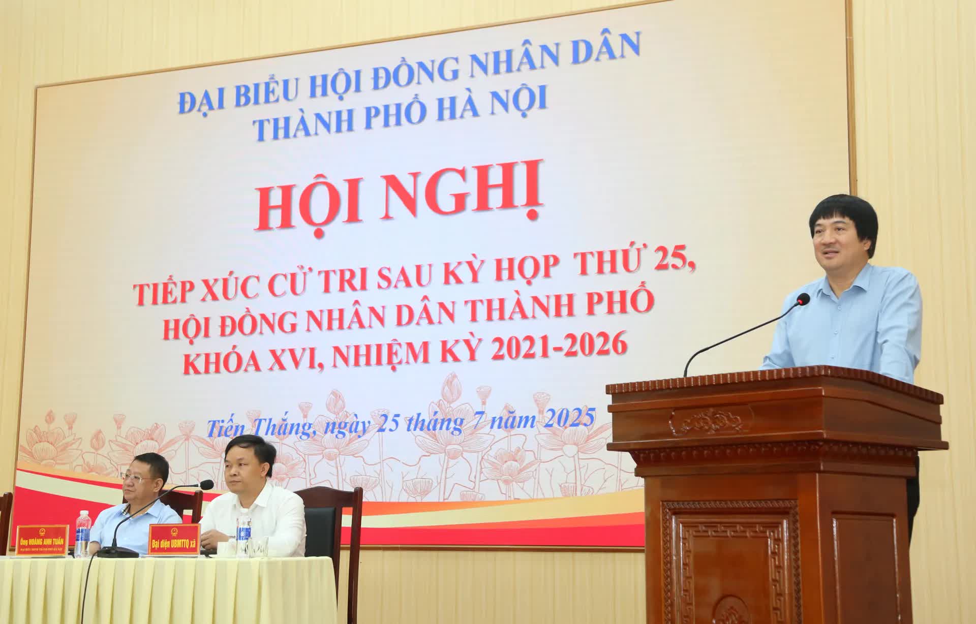 Đại biểu HĐND TP Hà Nội tiếp xúc cử tri 4 xã huyện Mê Linh cũ- Ảnh 2.