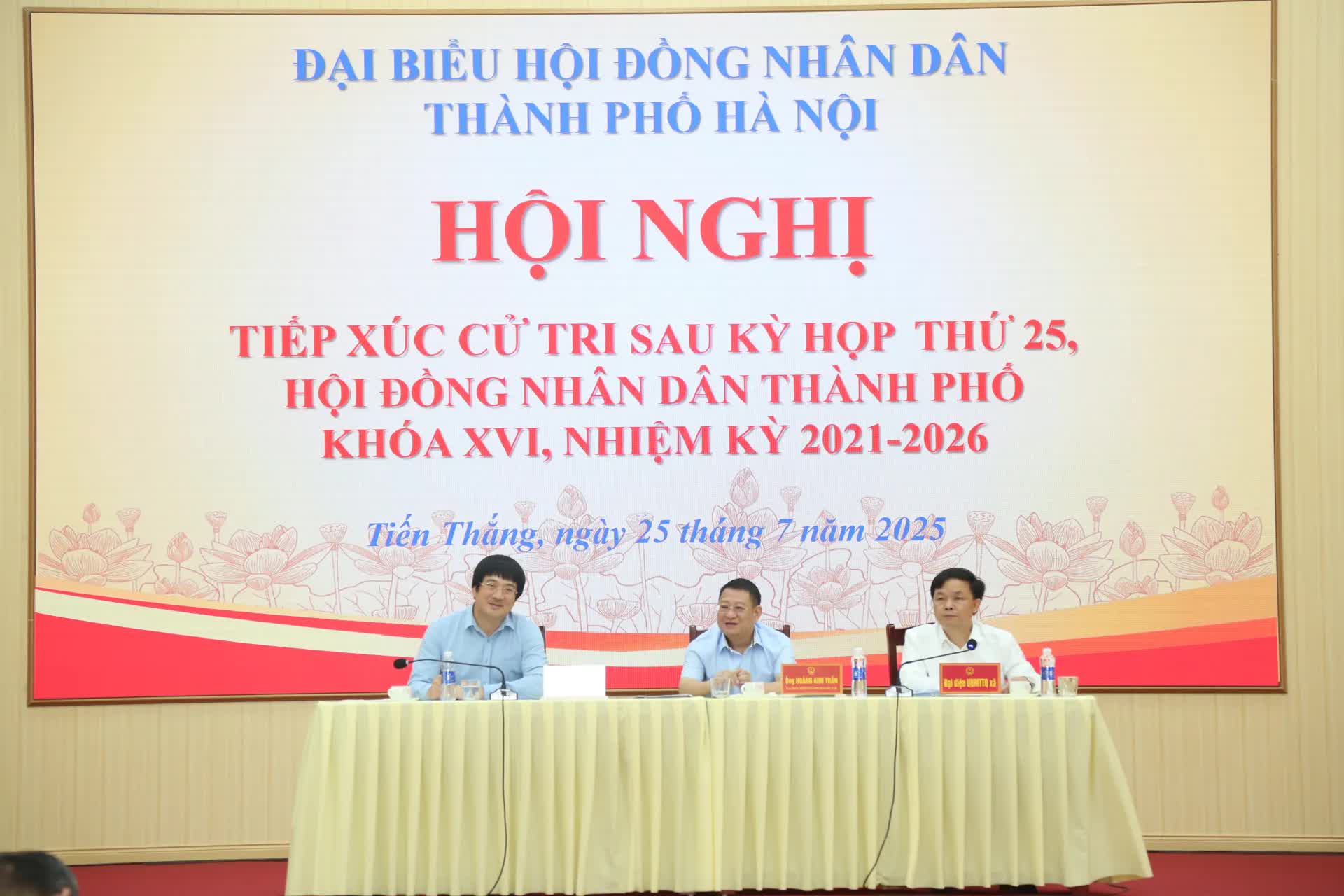 Đại biểu HĐND TP Hà Nội tiếp xúc cử tri 4 xã huyện Mê Linh cũ- Ảnh 3.