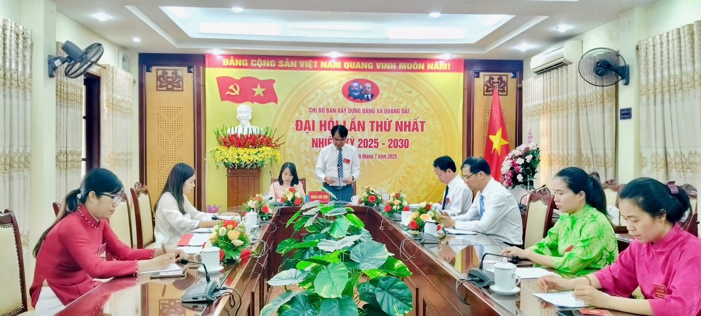 Đại hội Chi bộ Ban Xây dựng Đảng xã Quảng Oai: Một dấu mốc quan trọng, mở đầu cho chặng đường mới đầy kỳ vọng và trách nhiệm!- Ảnh 1.