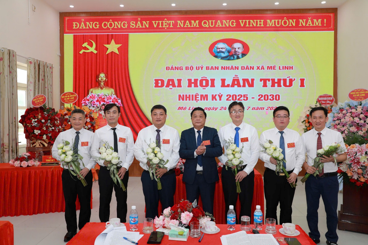 Đại hội Đảng bộ UBND xã Mê Linh lần thứ I nhiệm kỳ 2025 - 2030 thành công tốt đẹp- Ảnh 5.