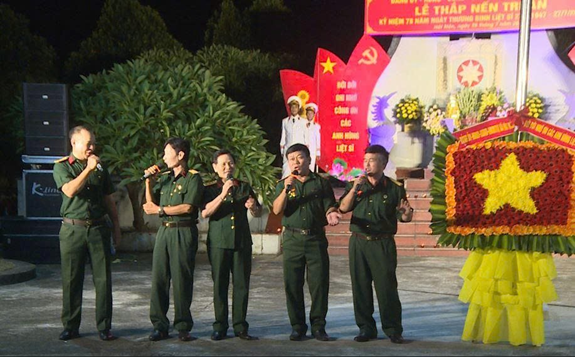 Xã Hát Môn tổ chức Lễ thắp nến tri ân, nhân dịp kỷ niệm 78 năm Ngày thương binh liệt sỹ (27/7/1947, 27/7/2025)- Ảnh 6.