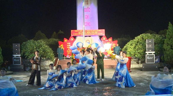 Xã Hát Môn tổ chức Lễ thắp nến tri ân, nhân dịp kỷ niệm 78 năm Ngày thương binh liệt sỹ (27/7/1947, 27/7/2025)- Ảnh 7.