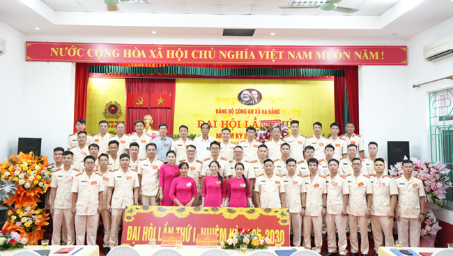 Đại hội Đảng bộ Công an xã Hạ Bằng lần thứ I, 
nhiệm kỳ 2025 - 2030- Ảnh 4.