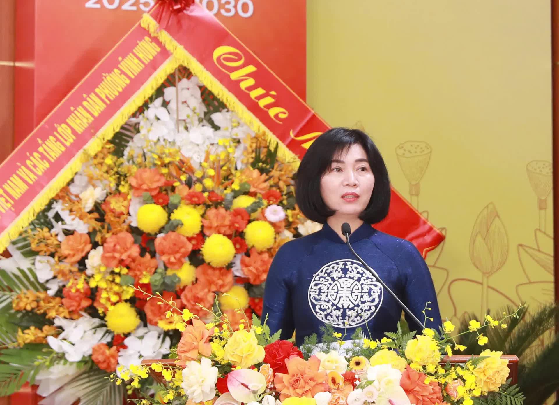 PHIÊN THỨ HAI ĐẠI HỘI ĐẠI BIỂU ĐẢNG BỘ PHƯỜNG VĨNH HƯNG LẦN THỨ I NHIỆM KỲ 2025-2030
- Ảnh 2.