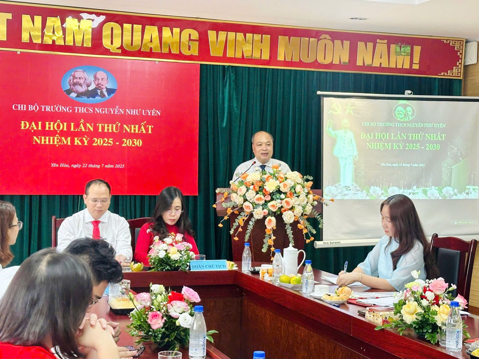 Trường THCS Nguyễn Như Uyên tổ chức thành công Đại hội chi bộ lần thứ nhất, nhiệm kỳ 2025 - 2030- Ảnh 3.