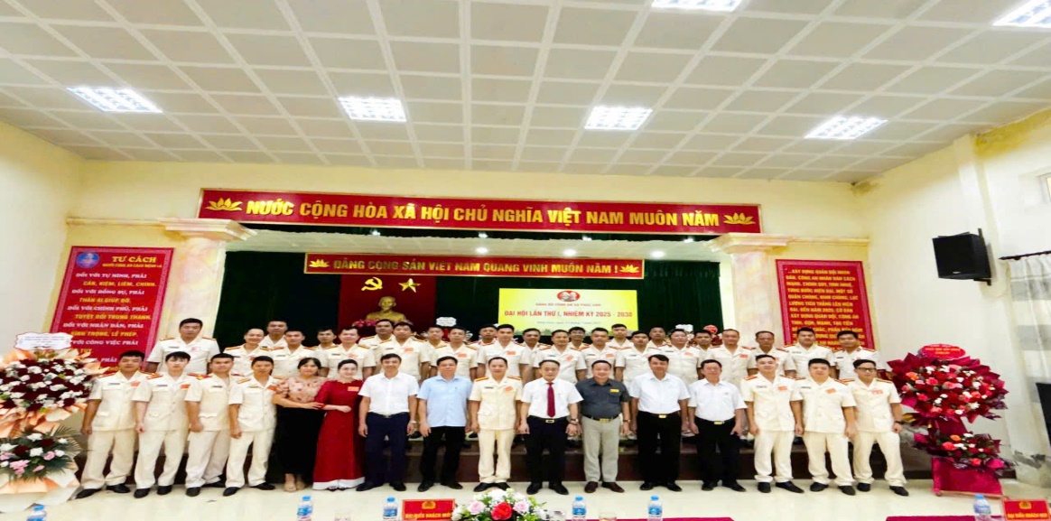 ĐẠI HỘI ĐẢNG BỘ CÔNG AN XÃ PHÚC SƠN LẦN THỨ NHẤT, NHIỆM KỲ 2025-2030.- Ảnh 5.
