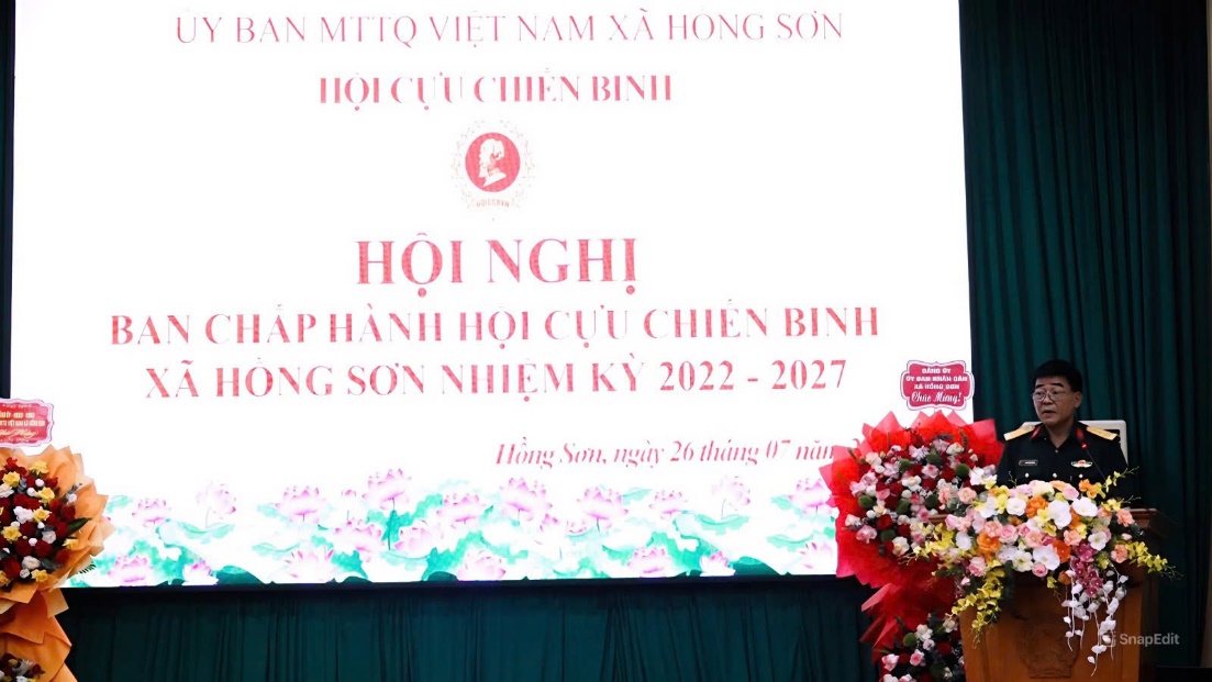 C:\Users\User\Desktop\HONG SON\T7\CT28.7\HN CCB\z6843539856772_a0e81bf422a617f9412cbc906805abe3.jpg