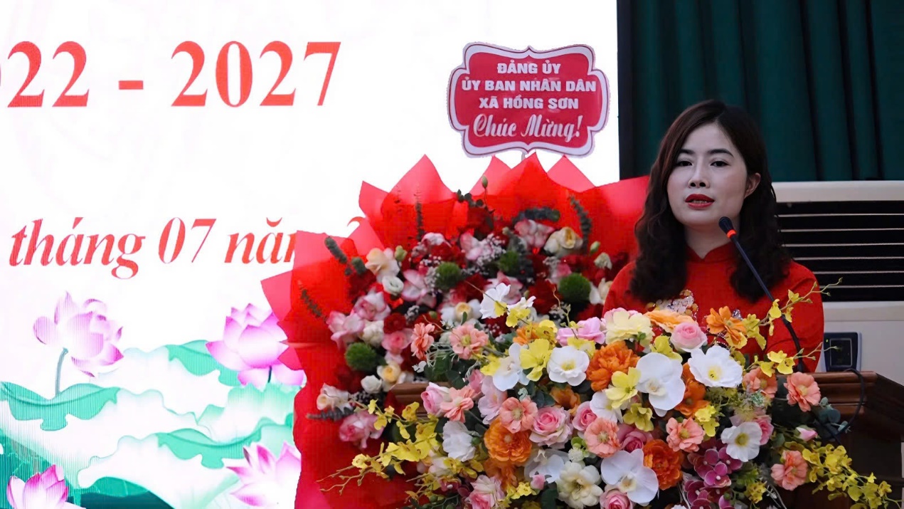 C:\Users\User\Desktop\HONG SON\T7\CT28.7\HN CCB\z6843539734673_571f31c31bb7c3614accc890153c8a92.jpg