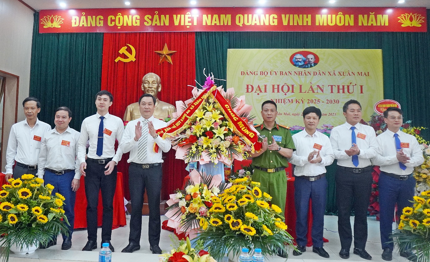 Đảng bộ UBND xã Xuân Mai tổ chức thành công Đại hội lần thứ I, nhiệm kỳ 2025 - 2030- Ảnh 4.