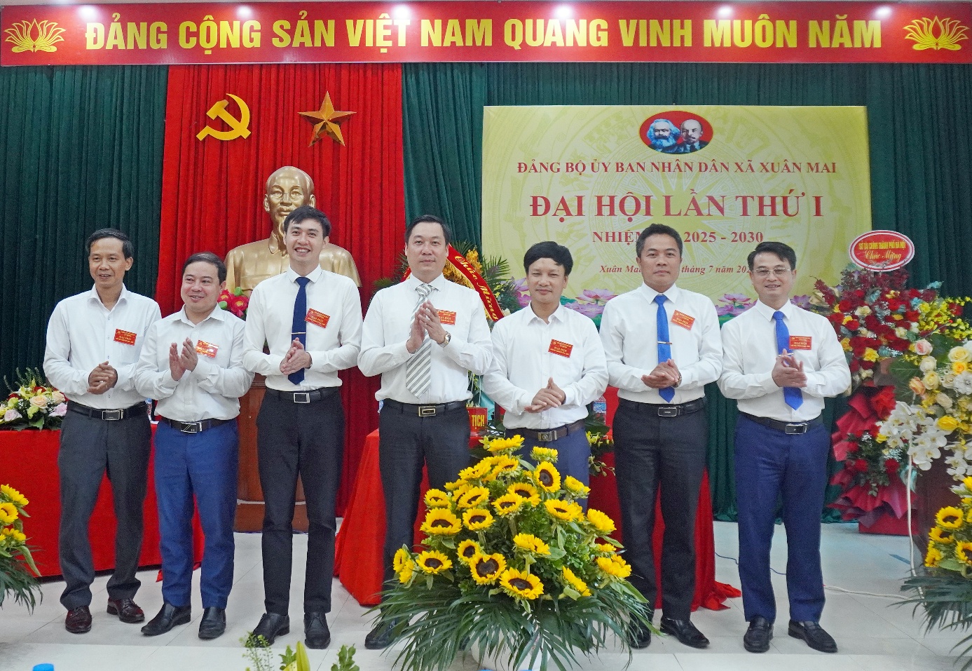 Đảng bộ UBND xã Xuân Mai tổ chức thành công Đại hội lần thứ I, nhiệm kỳ 2025 - 2030- Ảnh 8.