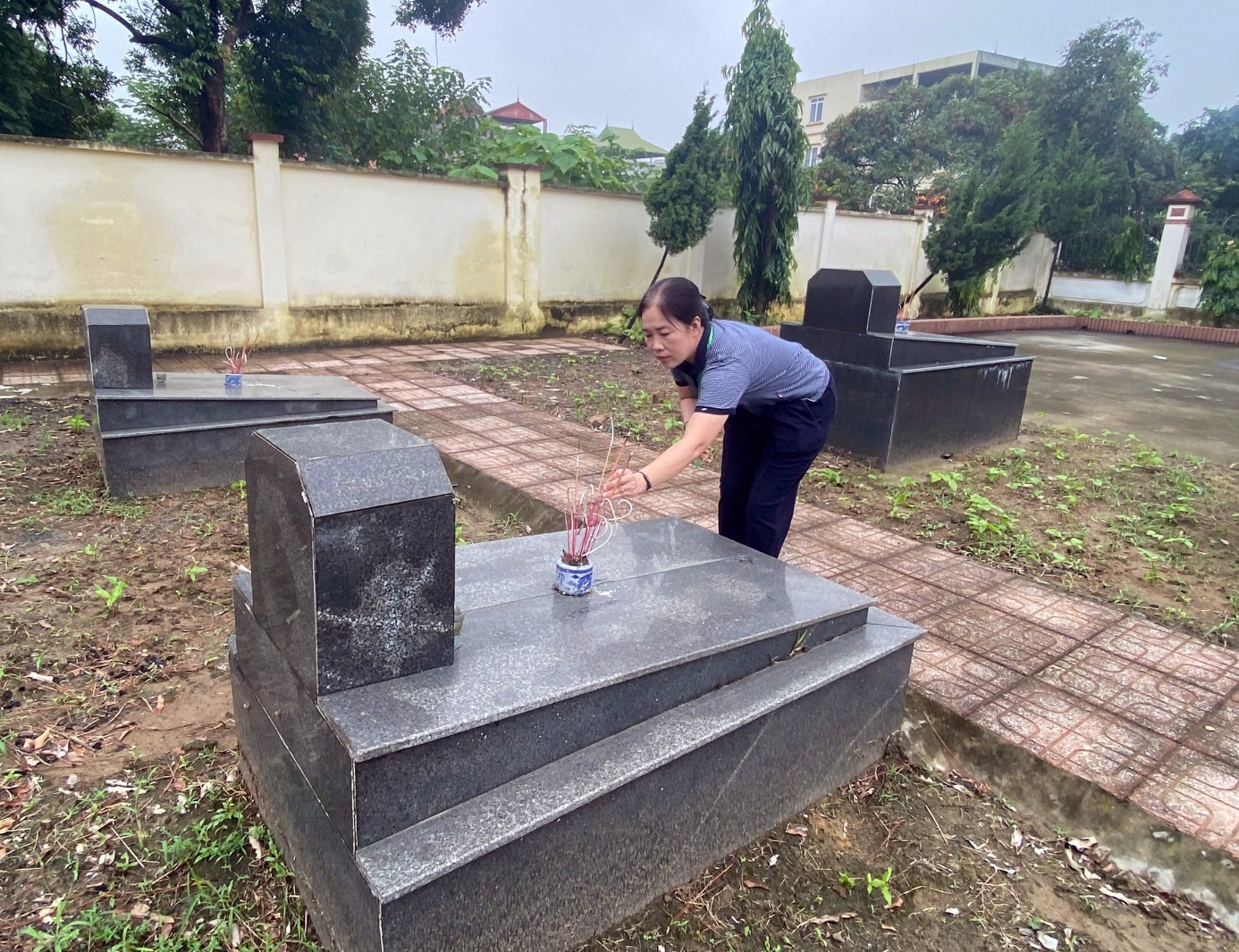Xã Xuân Mai tổ chức Lễ dâng hương tưởng niệm các anh hùng liệt sĩ nhân dịp kỷ niệm 78 năm ngày Thương binh – Liệt sĩ- Ảnh 17.