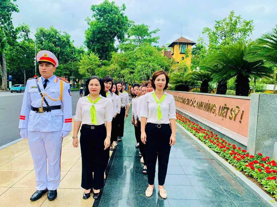 Trường học Hà Nội tổ chức nhiều hoạt động tri ân nhân dịp 27/7- Ảnh 5.