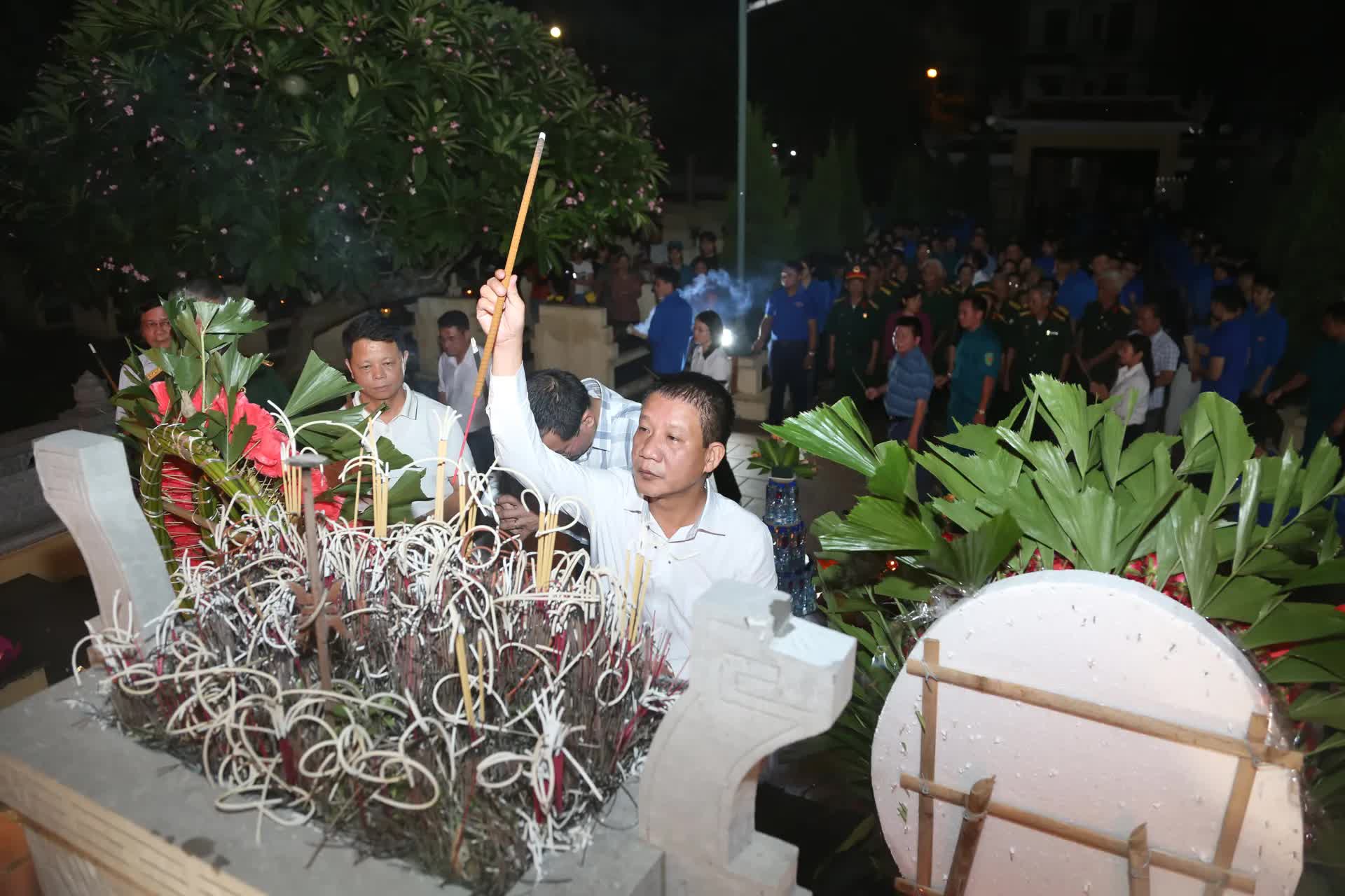 Xã Yên Lãng: Dâng hương tưởng nhớ các Anh hùng liệt sĩ- Ảnh 3.