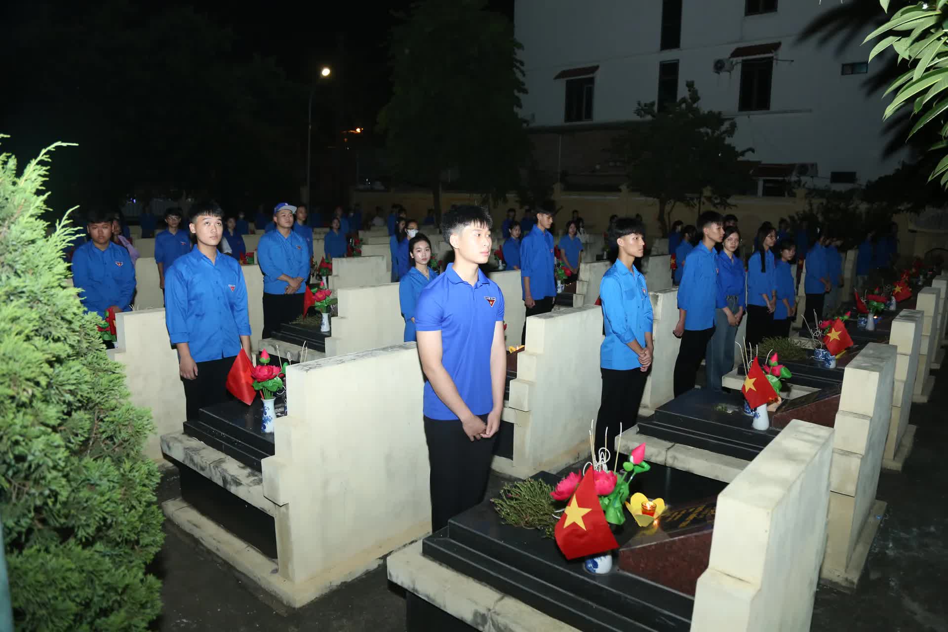 Xã Yên Lãng: Dâng hương tưởng nhớ các Anh hùng liệt sĩ- Ảnh 8.