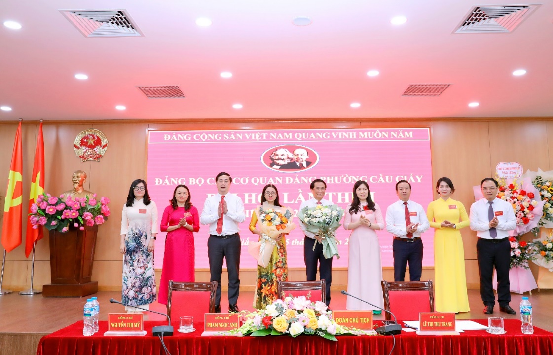 D:\ĐH cơ quan Đảng 25.7\114A8715.JPG