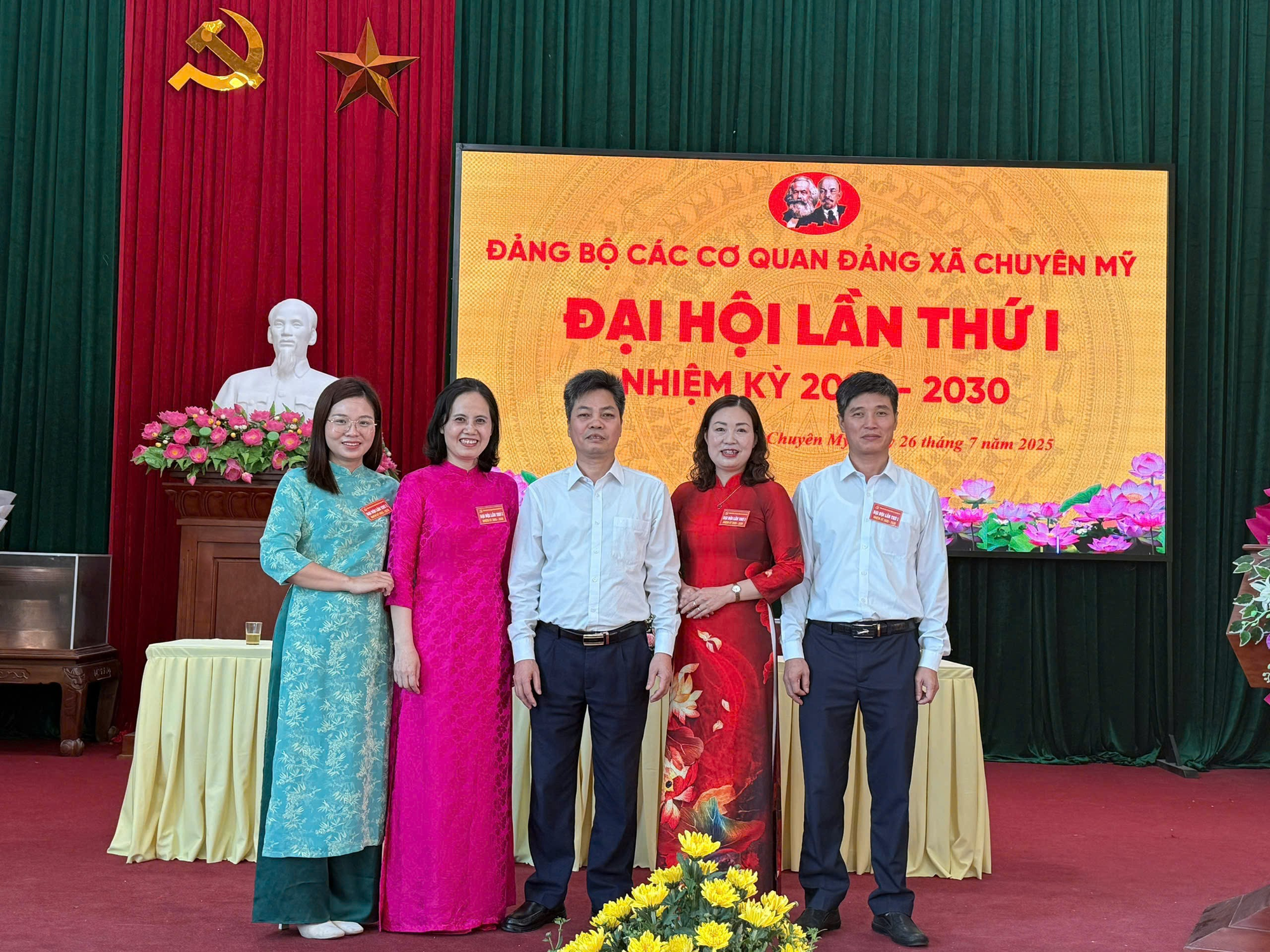 Một số hình ảnh tại Đại hội lần thứ I- Ảnh 6.