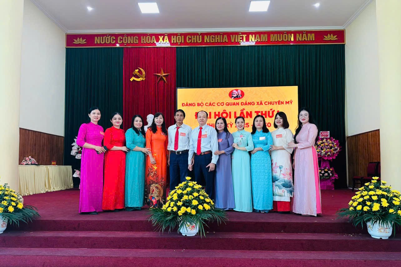 Một số hình ảnh tại Đại hội lần thứ I- Ảnh 7.
