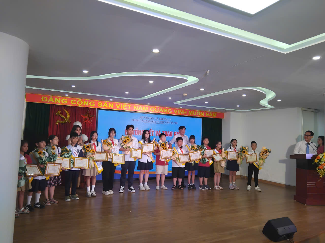 Hà Nội tổ chức thành công Cuộc thi Đại sứ Văn hóa đọc năm 2025- Ảnh 2.