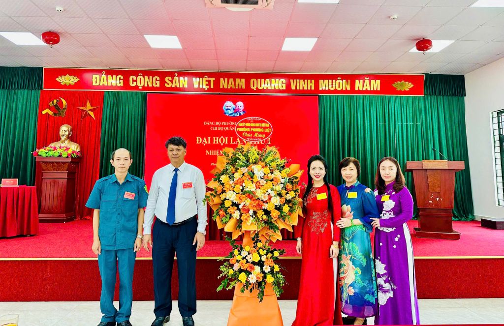 Đại hội Chi bộ Quân sự phường Phương Liệt lần thứ I, nhiệm kỳ 2025 - 2030: Dấu mốc quan trọng trong công tác xây dựng lực lượng vũ trang địa phương- Ảnh 3.