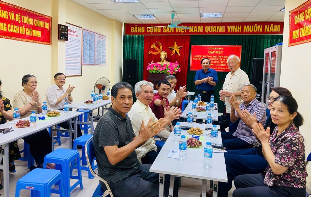 Chùm ảnh: phường Phương Liệt tổ chức các hoạt động kỷ niệm 78 năm Ngày Thương binh - Liệt sĩ (27/7/1947-27/7/2025)- Ảnh 10.