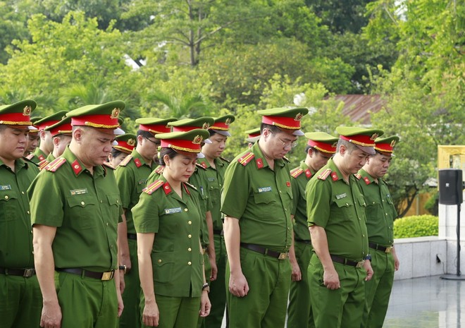 Phường Ngọc Hà: Phát huy sức mạnh tổng thể trong công tác đền ơn đáp nghĩa- Ảnh 14.