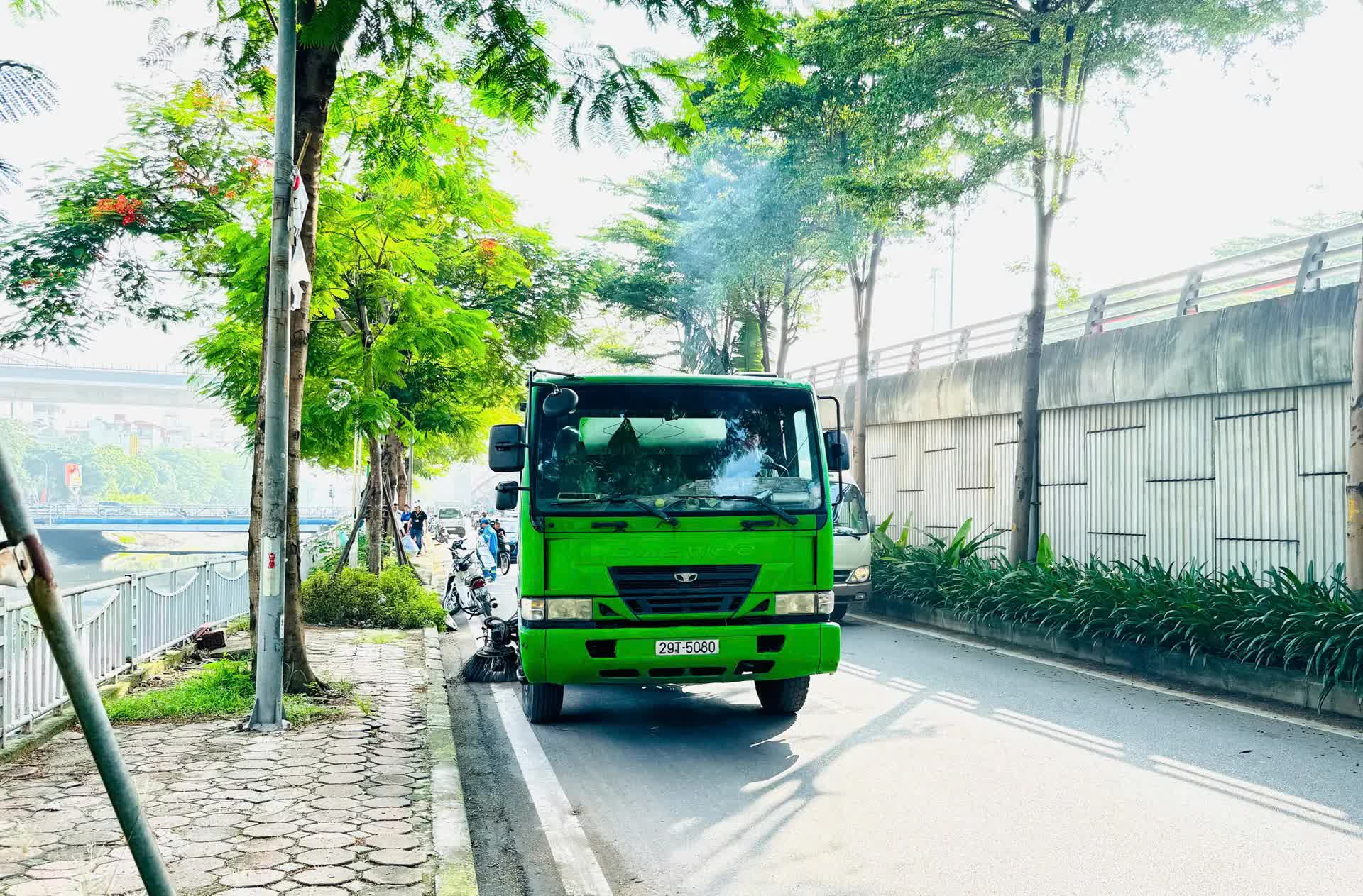 Phường Láng hướng tới xây dựng diện mạo đô thị sạch, đẹp và an toàn- Ảnh 7.