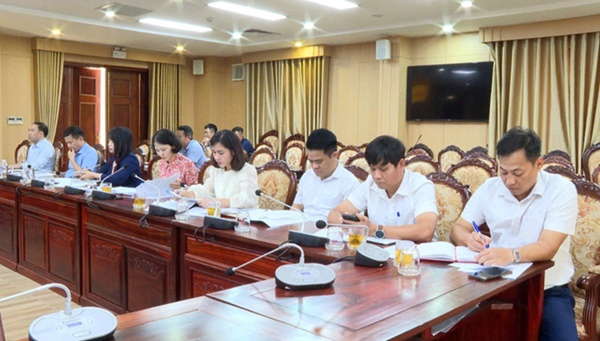 Ban chấp hành Đảng bộ xã Hoài Đức khóa I tổ chức hội nghị lần thứ 3- Ảnh 2.