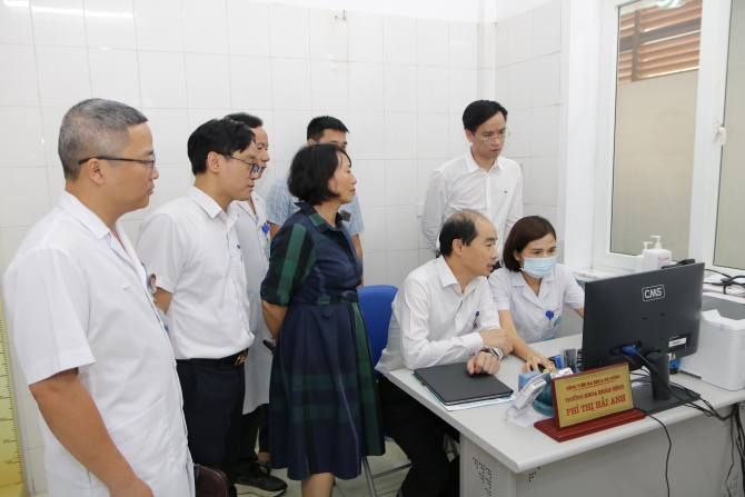 Bệnh án điện tử – Quyết tâm tháo gỡ "nút thắt" trong chuyển đổi số ngành Y tế- Ảnh 1.