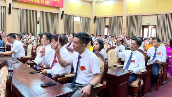 Đại hội Đảng bộ UBND xã Hoài Đức lần thứ I, nhiệm kỳ 2025-2030- Ảnh 9.