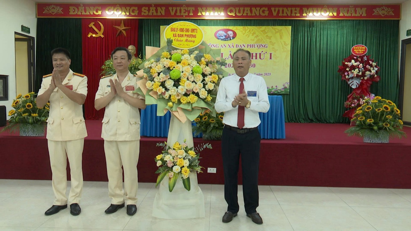 Đại hội Đảng bộ Công an xã Đan Phượng lần thứ I, nhiệm kỳ 2025 - 2030: Đánh dấu bước phát triển mới- Ảnh 1.