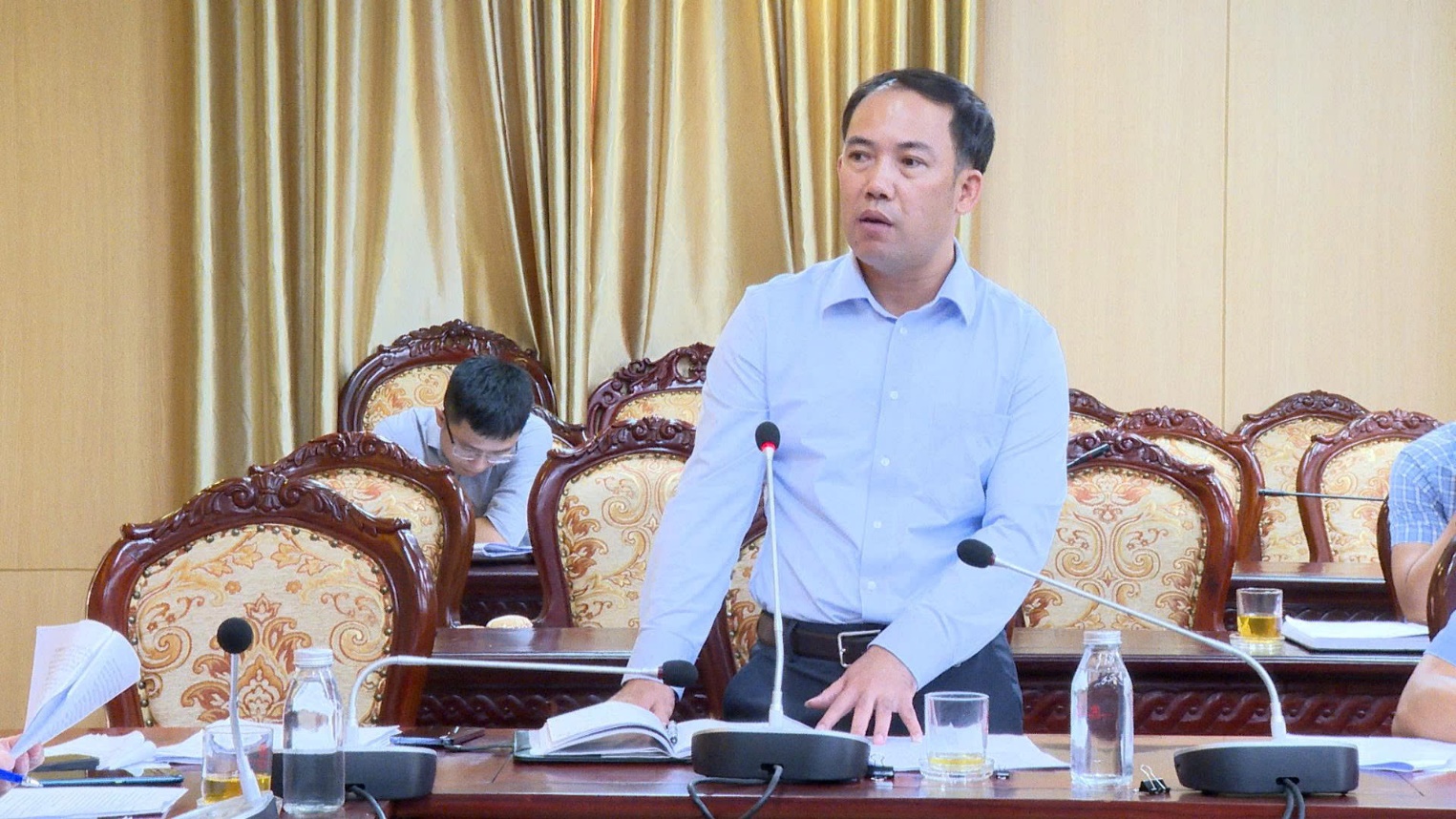 Ban chấp hành Đảng bộ xã Hoài Đức khóa I tổ chức hội nghị lần thứ 3- Ảnh 3.