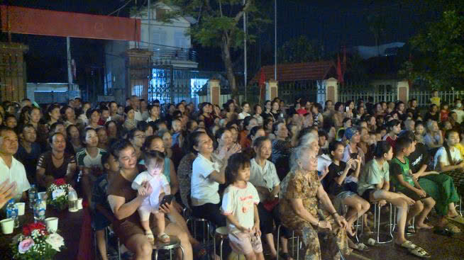 Chương trình nghệ thuật đặc sắc, tri ân sâu sắc nhân Ngày Thương binh - Liệt sĩ tại thôn Bướm, xã Phúc Thọ- Ảnh 5.