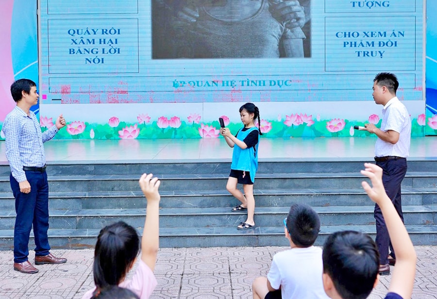 Để trẻ an toàn trong chính tổ ấm của mình- Ảnh 1.