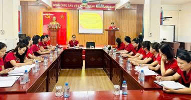 Trường mầm non định công: tổ chức hội nghị thảo luận đóng góp ý kiến vào dự thảo các Văn kiện đại hội XIV của đảng và văn kiện Đại hội Đảng bộ phường định công lần thứ I và kỷ niệm 78 năm ngày Thương binh - Liệt sỹ  
- Ảnh 1.