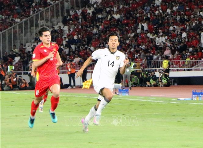 Các cầu thủ U23 Việt Nam hân hoan nâng cao cúp vô địch U23 Đông Nam Á 2025- Ảnh 7.