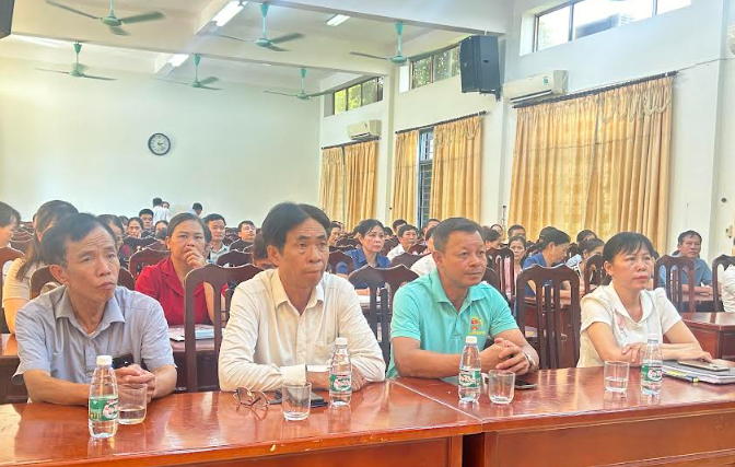 Hội Nông dân xã Phúc Lộc tổ chức Hội nghị Ban Chấp hành lần thứ I, triển khai nhiệm vụ công tác Hội 5 tháng cuối năm 2025- Ảnh 1.