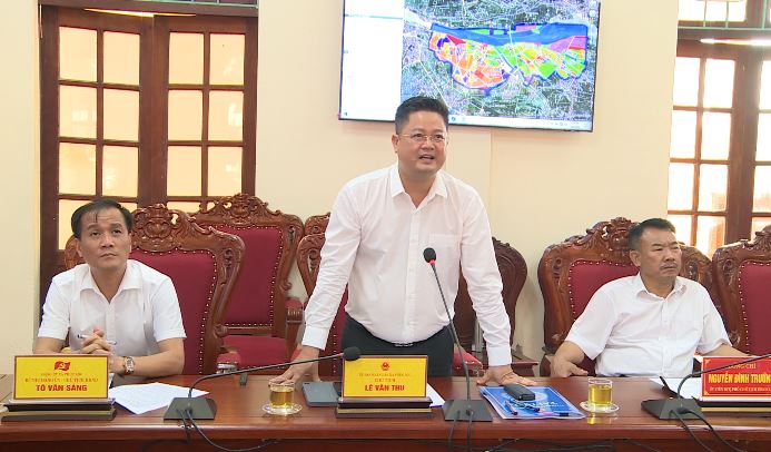 Hội nghị nghe báo cáo về định hướng phát triển không gian quy hoạch chung xã Phúc Lộc- Ảnh 3.