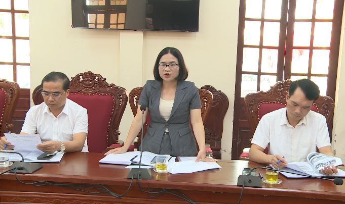 Hội nghị nghe hai Tiểu ban Tuyên truyền, trang trí khánh tiết và Tiểu ban Phục vụ Đại hội Đảng bộ xã Phúc Lộc báo cáo công tác chuẩn bị- Ảnh 4.