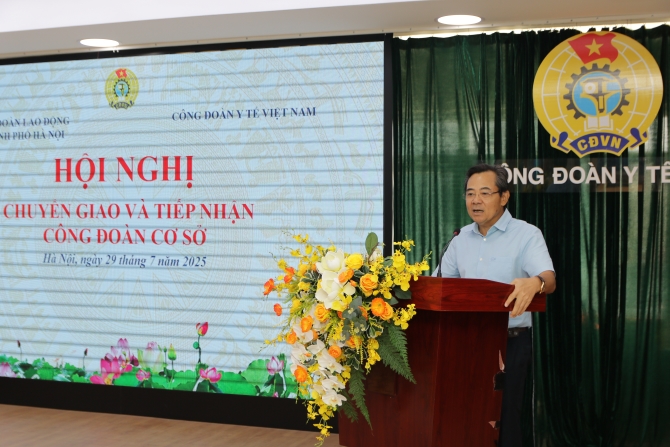 Bàn giao Công đoàn cơ sở về trực thuộc Công đoàn Y tế Việt Nam quản lý- Ảnh 2.