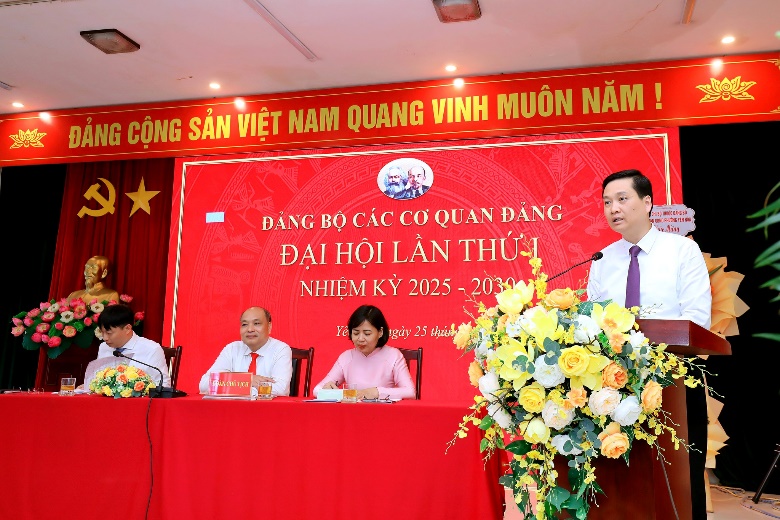 Đại hội Đảng bộ các cơ quan Đảng phường Yên Hoà lần thứ I, nhiệm kỳ 2025 - 2030- Ảnh 2.