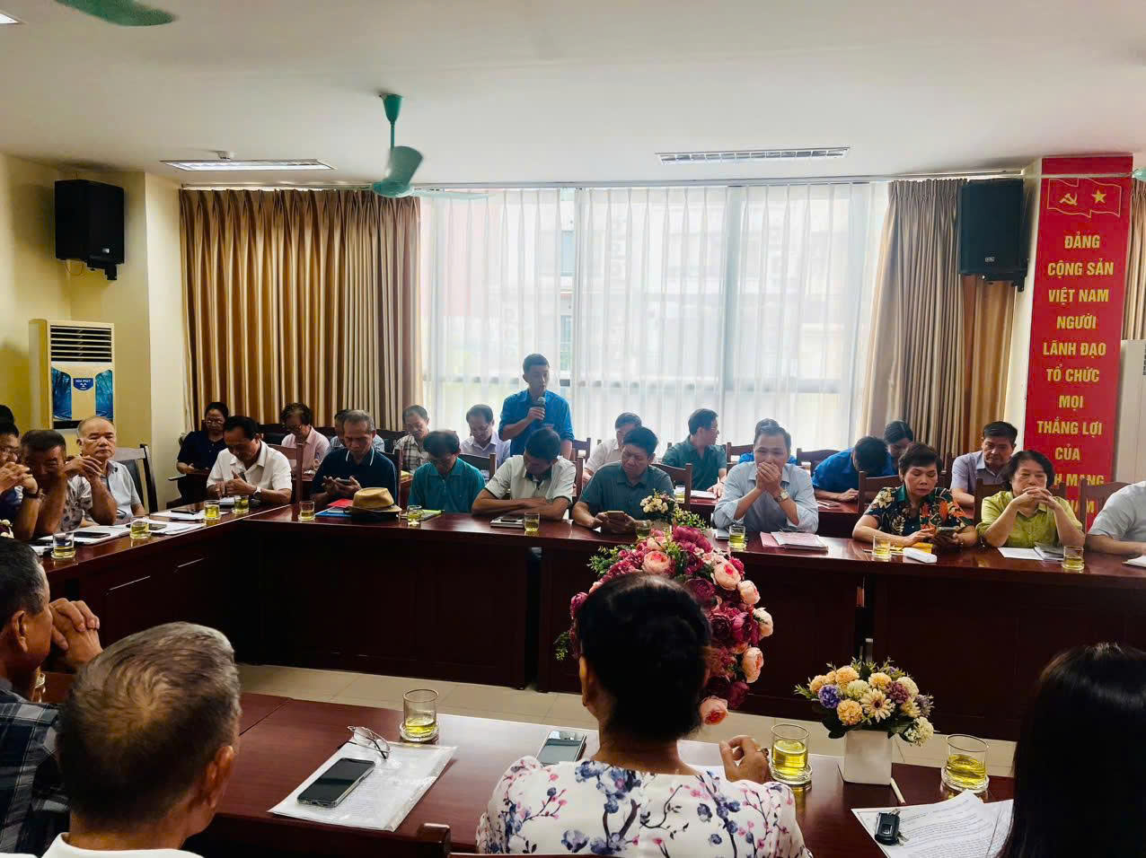ỦY BAN MTTQ VIỆT NAM PHƯỜNG BẠCH MAI TỔ CHỨC HỘI NGHỊ ĐÓNG GÓP Ý KIẾN VÀO DỰ THẢO VĂN KIỆN ĐẠI HỘI ĐẢNG CÁC CẤP.- Ảnh 4.