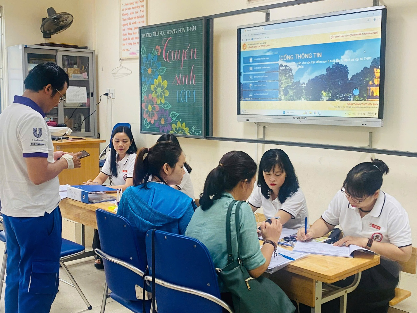 Tuyển sinh vào lớp 1 năm học 2025-2026 trên địa bàn phường Ngọc Hà- Ảnh 6.
