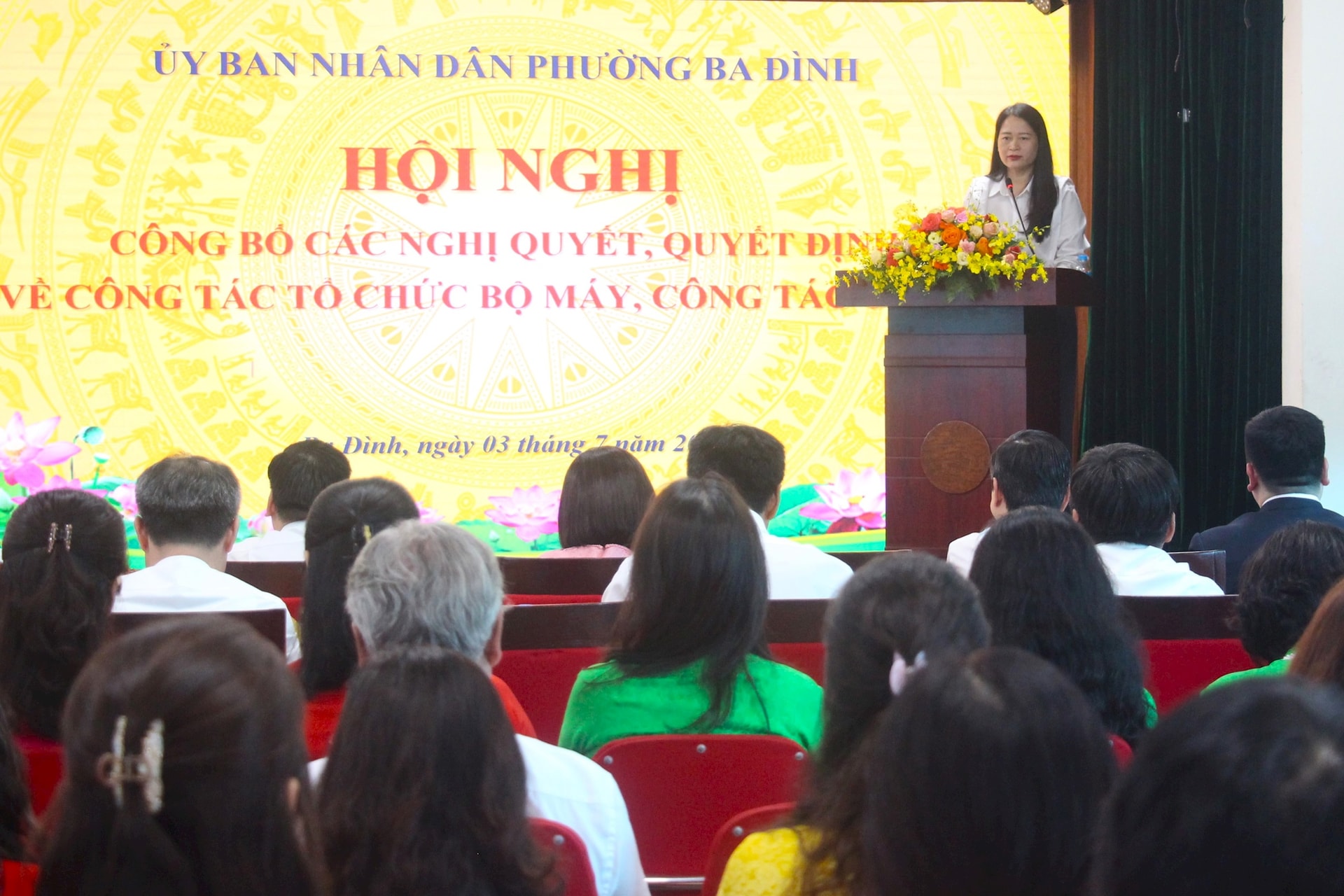 Hoàn thiện công tác tổ chức bộ máy, cán bộ UBND phường Ba Đình- Ảnh 4.